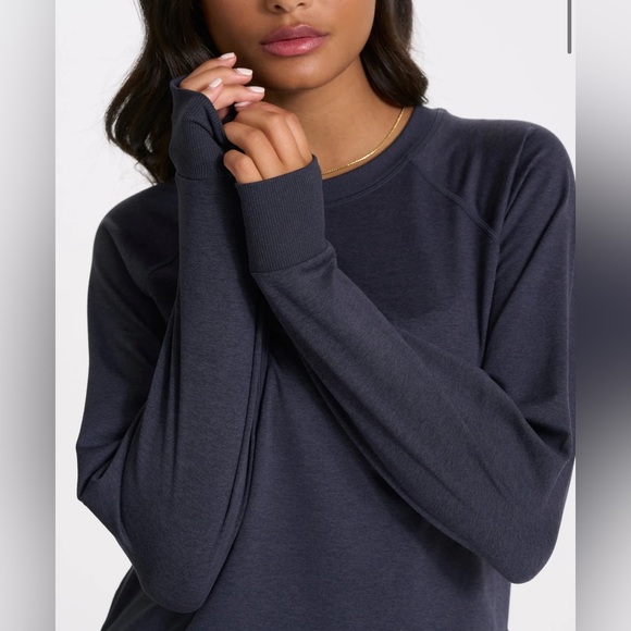 Vuori Long-Sleeve Halo Crew Midnight Heather Large - Picture 2 of 7